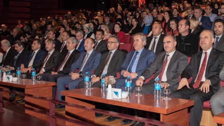 Rektör Aksoy, Öğretmenler Günü programına katıldı